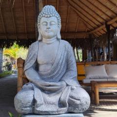 Bali Lodge Máncora - Playa, Piscina & Desayuno