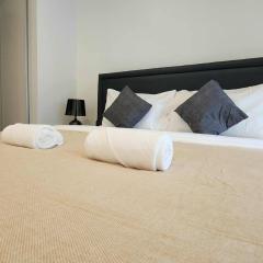 Prime 1BR in Sukhumvit 11 CentralStylishModern