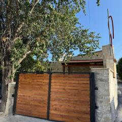 'I Elea' Village House with Courtyard