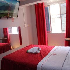 Hostal Paris MYP 2