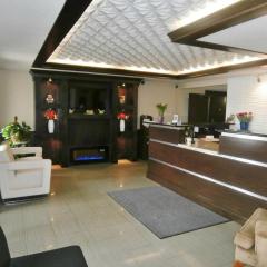 Americas Best Value Inn & Suites Thief River Falls