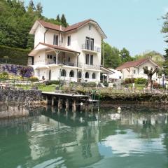 Les Nénuphars magnifique villa au bord du canal
