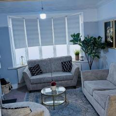 Elegant 4BR Home: Stylish Comfort Retreat