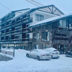 Comfort Peak Bakuriani