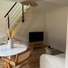 Suite Serment by Collection Aura - 4p - Hypercentre Charleville-Mézières à deux pas de la Place Ducale