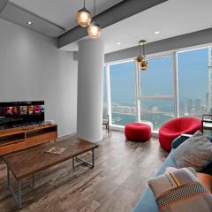 Luxury One Bedroom Palm View Hotel Apartment