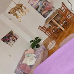 Jana's Apartment,100 meters to the lake,Free Parking