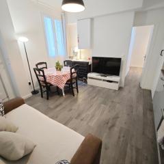 Notre Dame in Latin Quarter Stylish Flat for 6