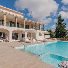 Rivazzurra Beachfront Luxury Villa