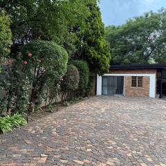 Tambo Touchdown Suites