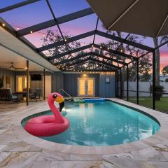 Minutes to Siesta Key Featuring Pool Mini Golf Hammock Game Room and Bikes