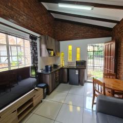 BLISS Cottage Langenhovenpark