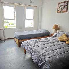 Monoambiente en Necochea frente a la playa hasta 4 personas