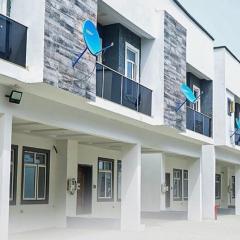 3M-Z Luxury Shortlet Duplex Apartment