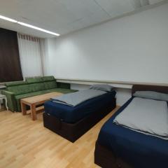 Apartment 30 mit 3 Zimmer Küche Dusche Waschmaschine Wi-Fi