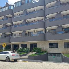 Apartamento 100metros do Mar 2 quartos