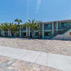 Full complex 8 Separate 2 bedroom 1 bath units