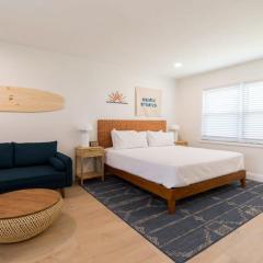 THE JUNI - Studio Steps From Beach & Downtown