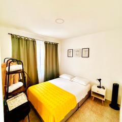 Apartahotel- Alojamiento Familiar- Apartamentos Privados Kira