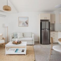 The Landmark- Top Level