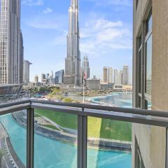 Signature 2BR with Front-Row Burj Khalifa & Fountain Views
