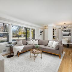 Main Street Retreat Hot Tub Sleeps 8