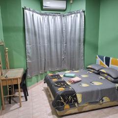 Merak Roomstay