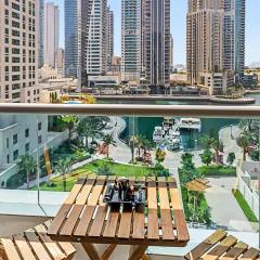 Breathtaking 2BR in Marina - Steps to Metro