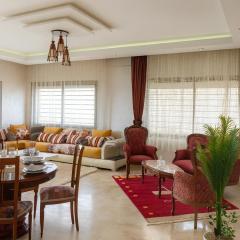 3BR Near Airport Secure,Equipped stay and transit