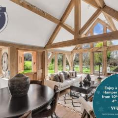 Hiron's Piece and Honeysuckle Cottage - Hot Tub Packages Available