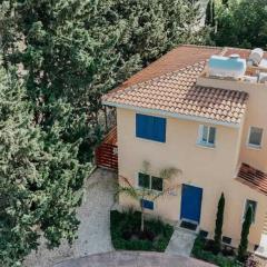 Villa Aphrodite in Paradise Gardens - 3bd with Private Pool by VICHY Holidays