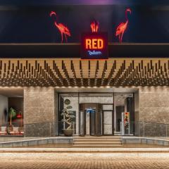 Radisson RED Hotel Izmir Point Bornova