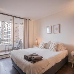 Comfortable family apartment security screen