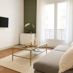 Arc de Triomphe - Premium apartment with lift for 6