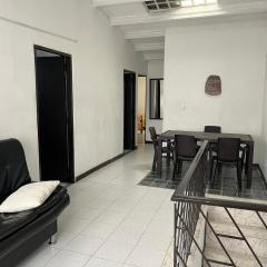 Casa amplia cerca del cc Titan Plaza