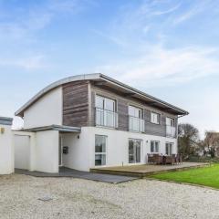 4 Bed in Widemouth Bay oc-s34119