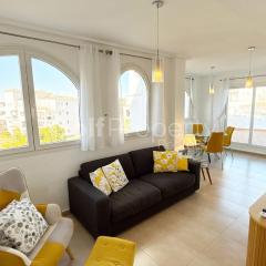 Penthouse, 2-bedroom apartment with pool views