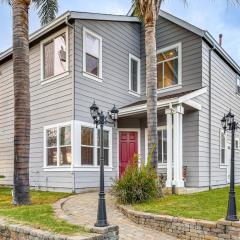 Napa Nearby! Large Home with Hot Tub and Dtwn Access