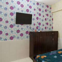 Room In Thane At ovale naka Ghodbunder road