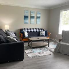 Beautiful Waterfront Ranch