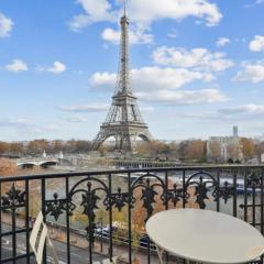 View on Eiffel Tower Seine and Main Monuments