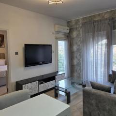 White Arches Haven by Staycom