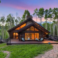 Scenic Escape - Private Deck Designer Interiors