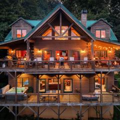 Luxe Cabin - Hot Tub, Deck, Views, Near Blue Ridge