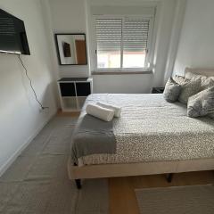 Lisbon Penha Home - Casa de Hóspedes