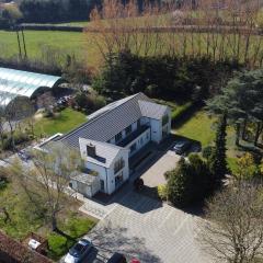 Hidden Acres- Room with Double & Single Bed, Malahide