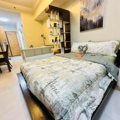 Brand New!! City lights Studio at Congressional Towne Center Tower 2!!