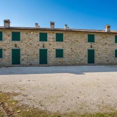 2 Bedroom Amazing Apartment In Loiano