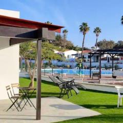 Cozy Colorado pool view #3