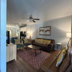 2BR Townhome in Valdosta Private Convenient Spacious